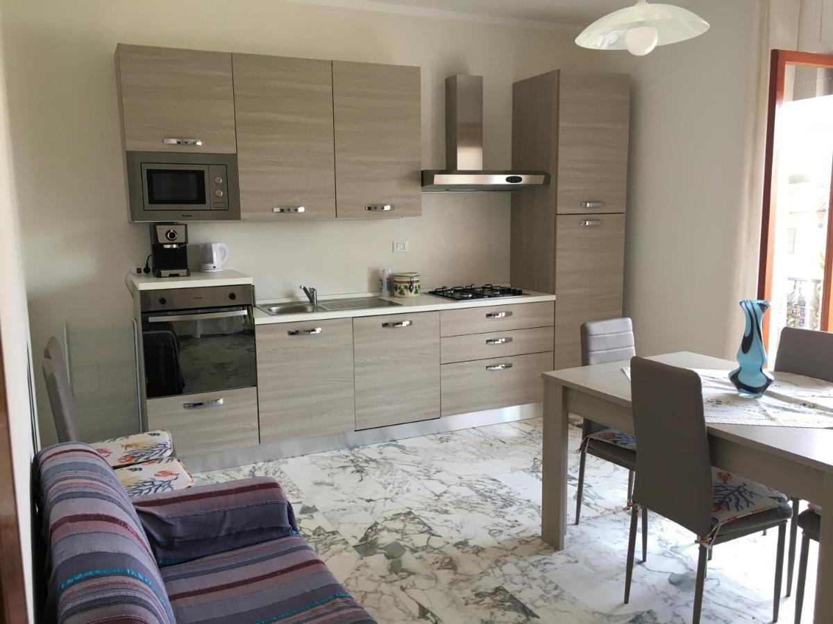 Appartement Nonna Emilia à Villalfonsina Extérieur photo